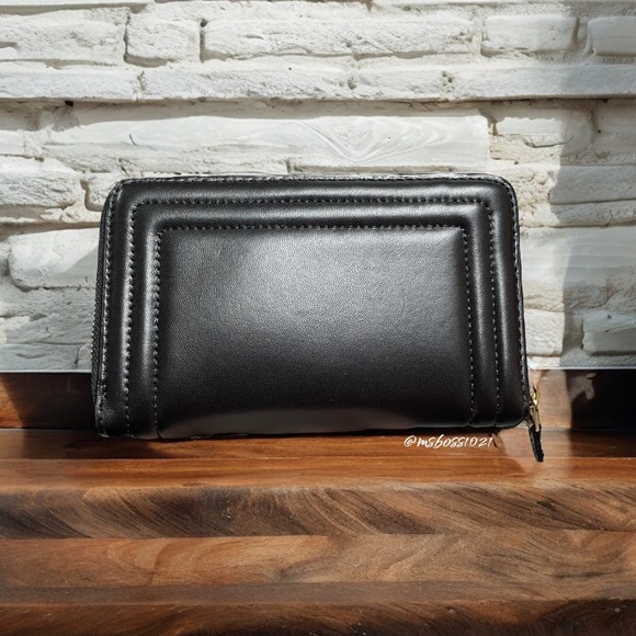 Coach Leather Zip Around Wallet in Black NWT - Picture 2 of 4
